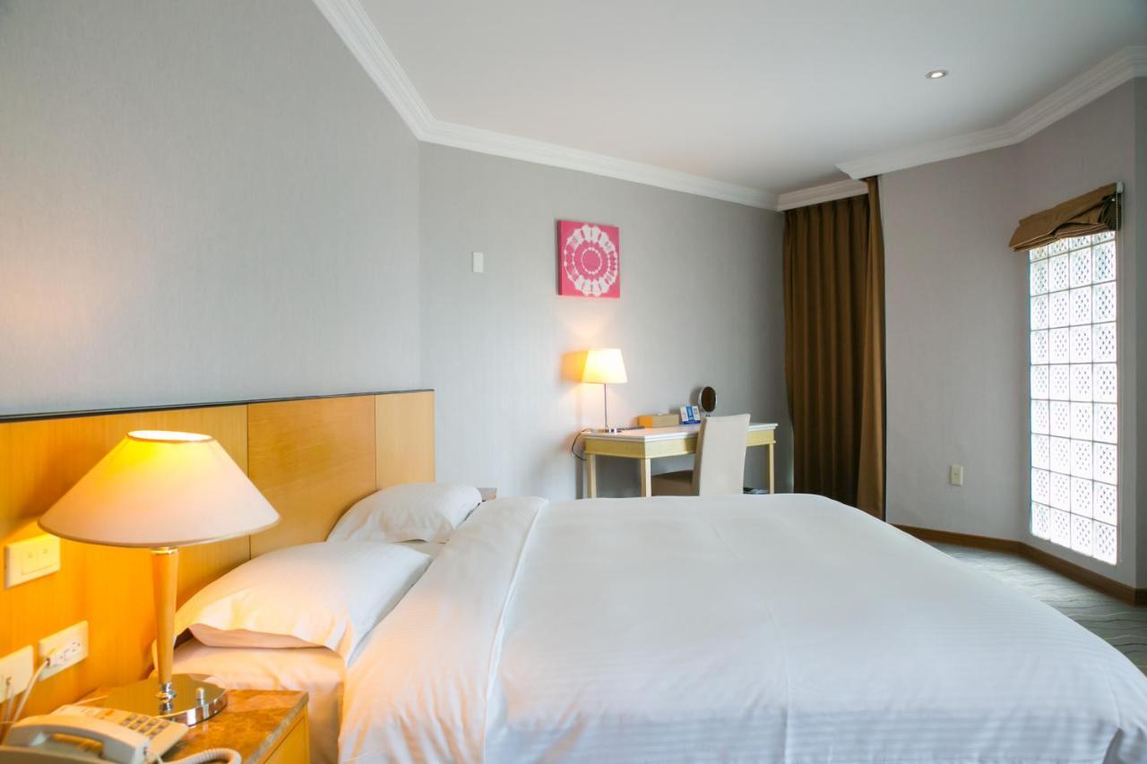 Jiaoxi-The Riverside Hotell Exteriör bild